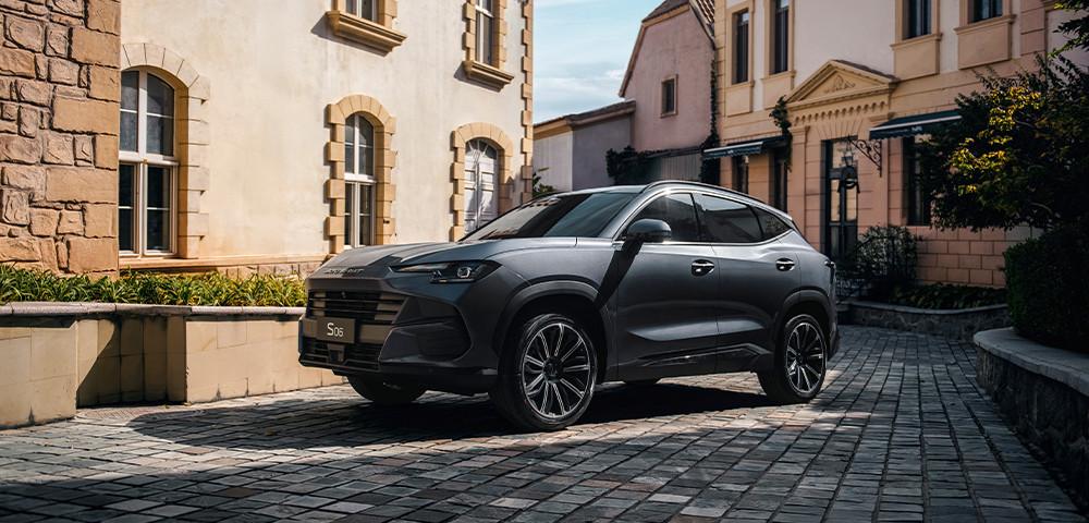 Why SOUEAST Is the Smart SUV Choice in the UAE 2025