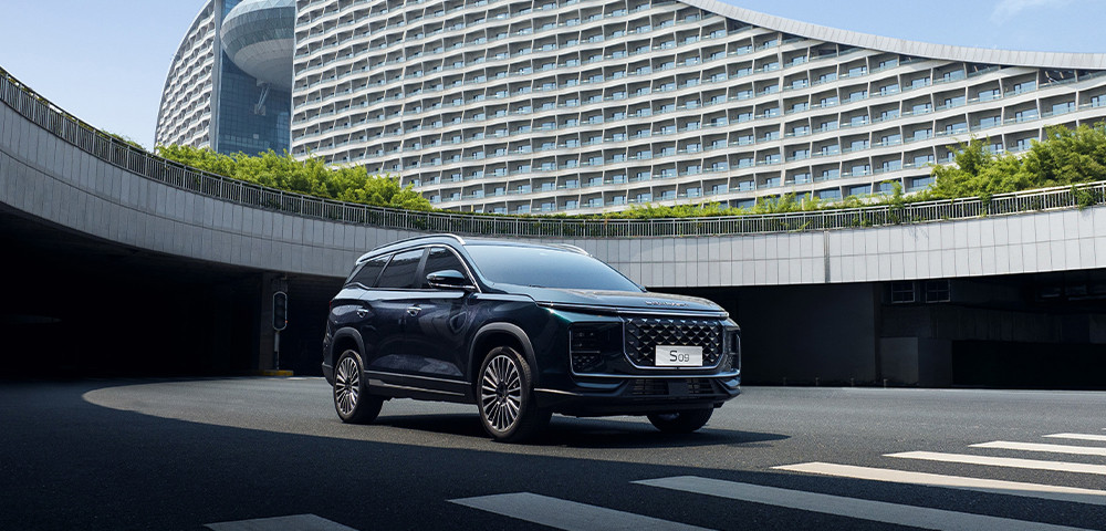 5 Essential Summer SUV Maintenance Tips for UAE Drivers