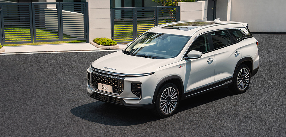 The Best 7 Seater SUV Built for UAE Families